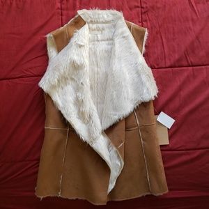 Brand New Sz Large Faux Fur Vest